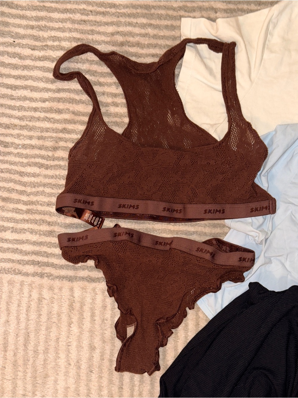 SKIMS Bundle (5 Pieces), Brown Lace Set, Ribbed Flare Pants, & Tees (L/XL) - Picture 2 of 9